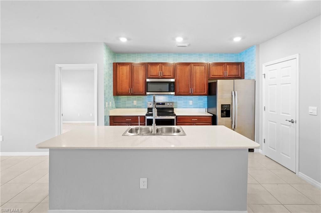 1829 NW 15th St, Cape Coral, FL 33993 Photo