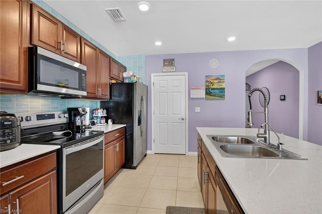 1829 NW 15th St , Cape Coral, FL 33993 Photo