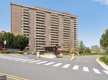 1800 OLD MEADOW ROAD, Unit 1409, MCLEAN, VA 22102