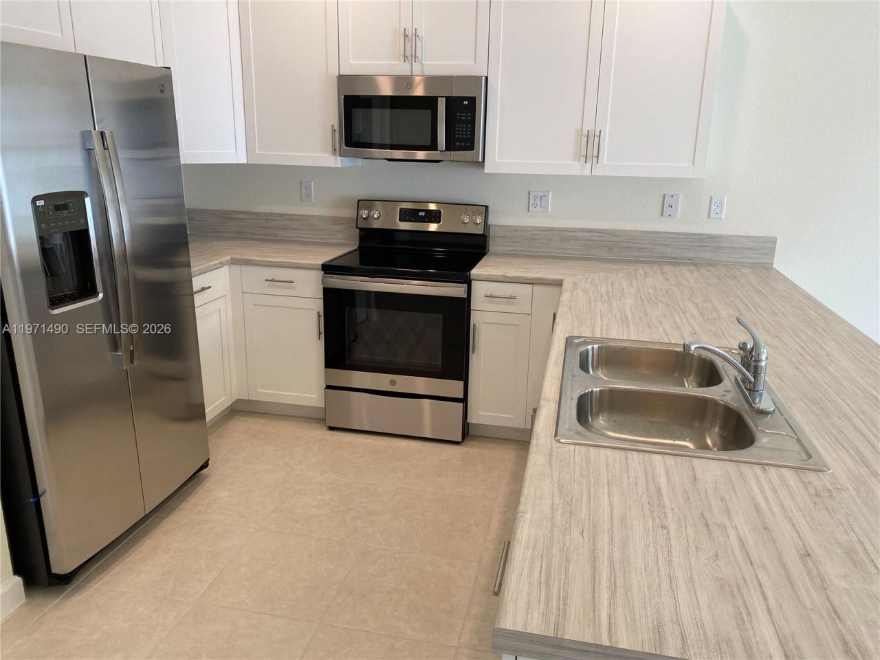 11379 W 34th Way , Hialeah, FL 33018 Photo