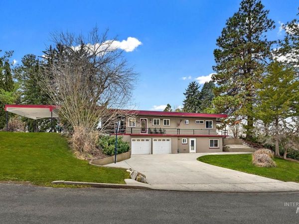 313 Sunrise Dr., Payette, ID 83661