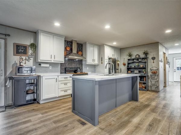 344 Hometown Way, Springtown, TX 76082