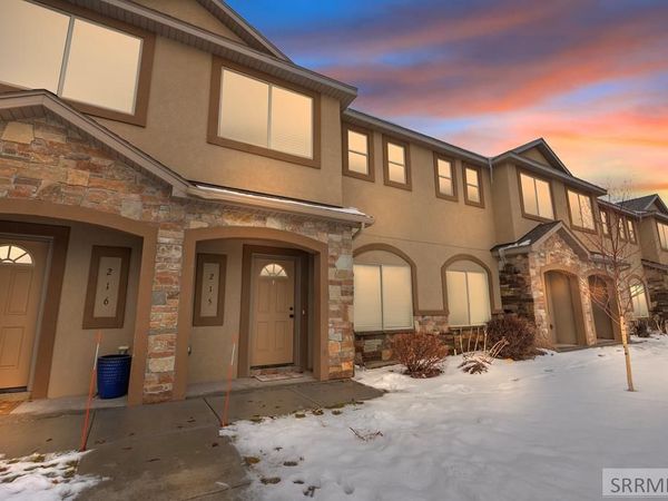 565 Pioneer Road, Unit 215, REXBURG, ID 83440
