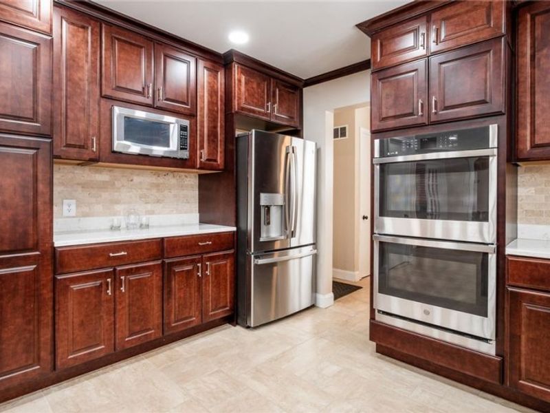 2835 West Drive, Zanesville, OH 43701 Photo 16