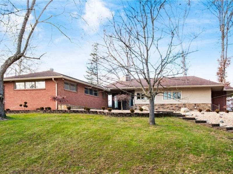 2835 West Drive, Zanesville, OH 43701 Photo 2