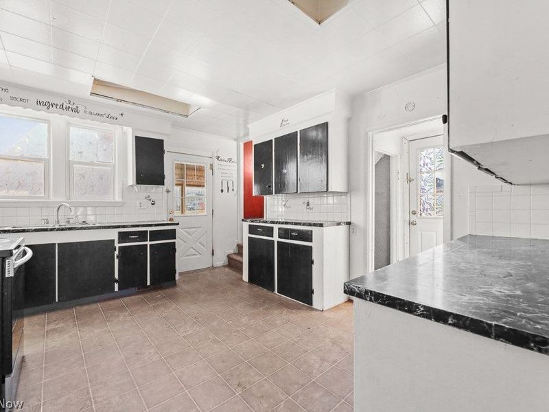 231 Rosenberry Street, Alliance, OH 44601 Photo 19