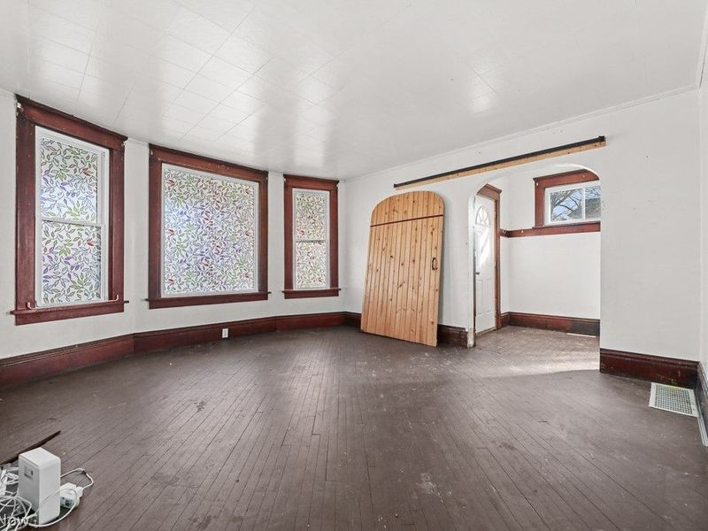 231 Rosenberry Street, Alliance, OH 44601 Photo 9