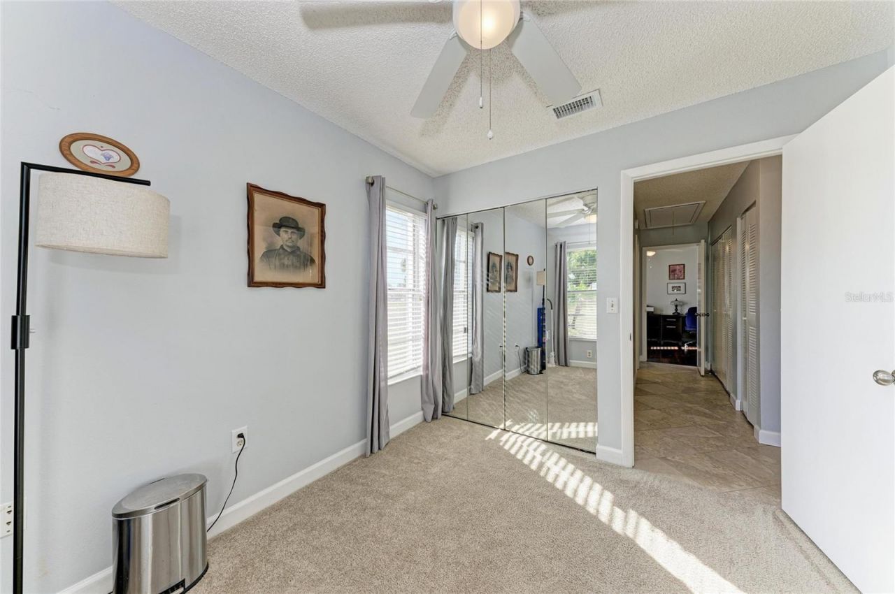 4006 36th Avenue Drive W, Bradenton, FL 34205 Photo