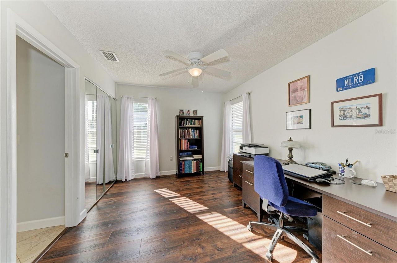 4006 36th Avenue Drive W, Bradenton, FL 34205 Photo