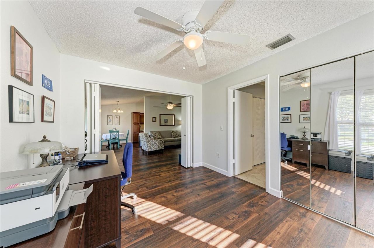 4006 36th Avenue Drive W, Bradenton, FL 34205 Photo