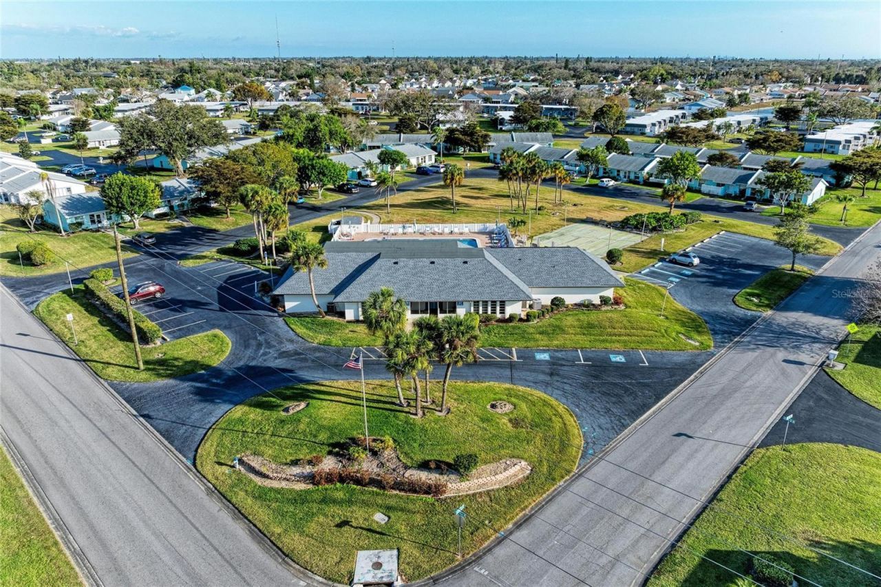 4006 36th Avenue Drive W, Bradenton, FL 34205 Photo