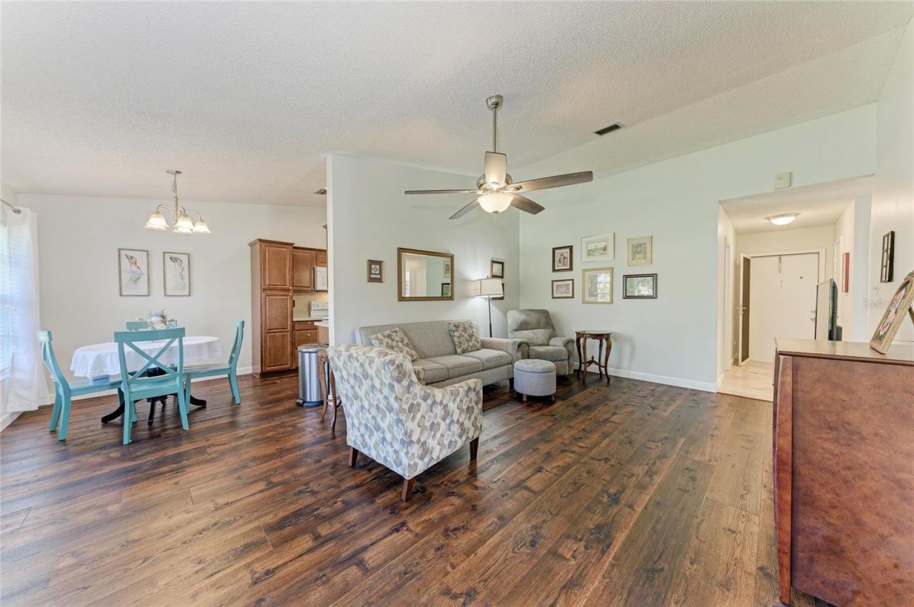 4006 36th Avenue Drive W, Bradenton, FL 34205 Photo