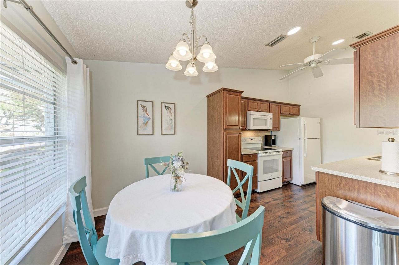 4006 36th Avenue Drive W, Bradenton, FL 34205 Photo