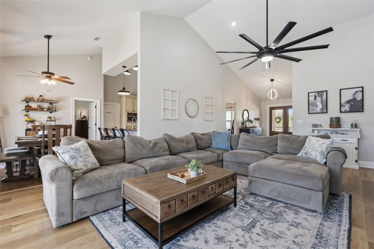 7100 Redwing Road, Groveland, FL 34736 Photo