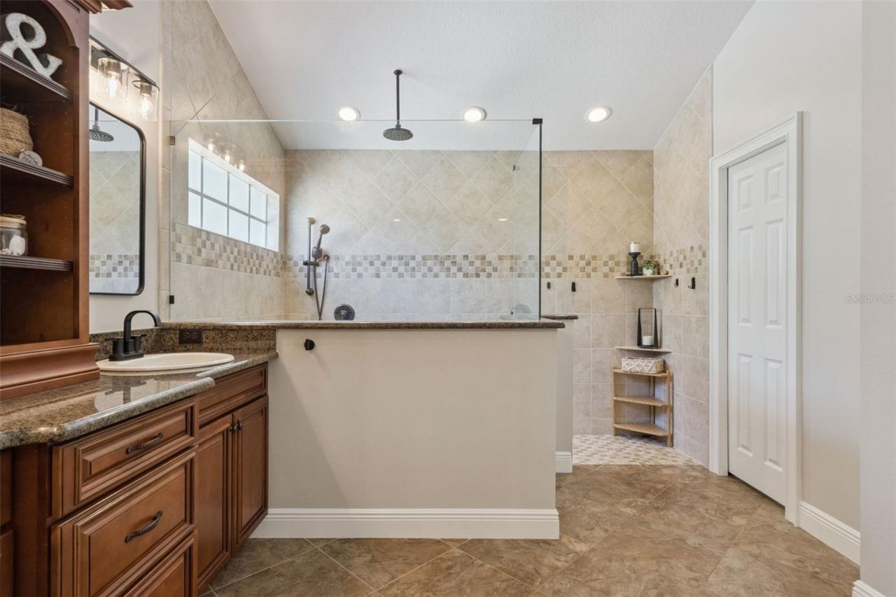 7100 Redwing Road, Groveland, FL 34736 Photo