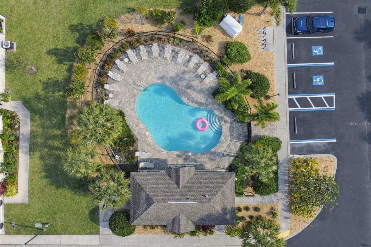 5167 Bay Isle Circle , Clearwater, FL 33760 Photo