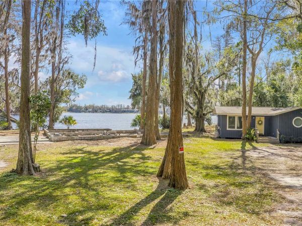 3400 WATERBRIDGE DRIVE, TAMPA, FL 33618