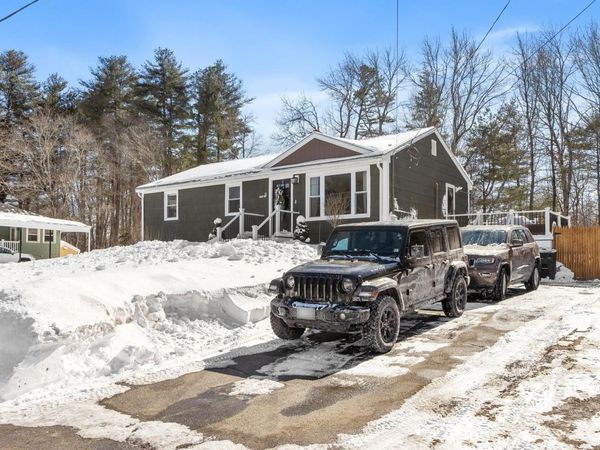 15 Briar Avenue, Salem, NH 03079