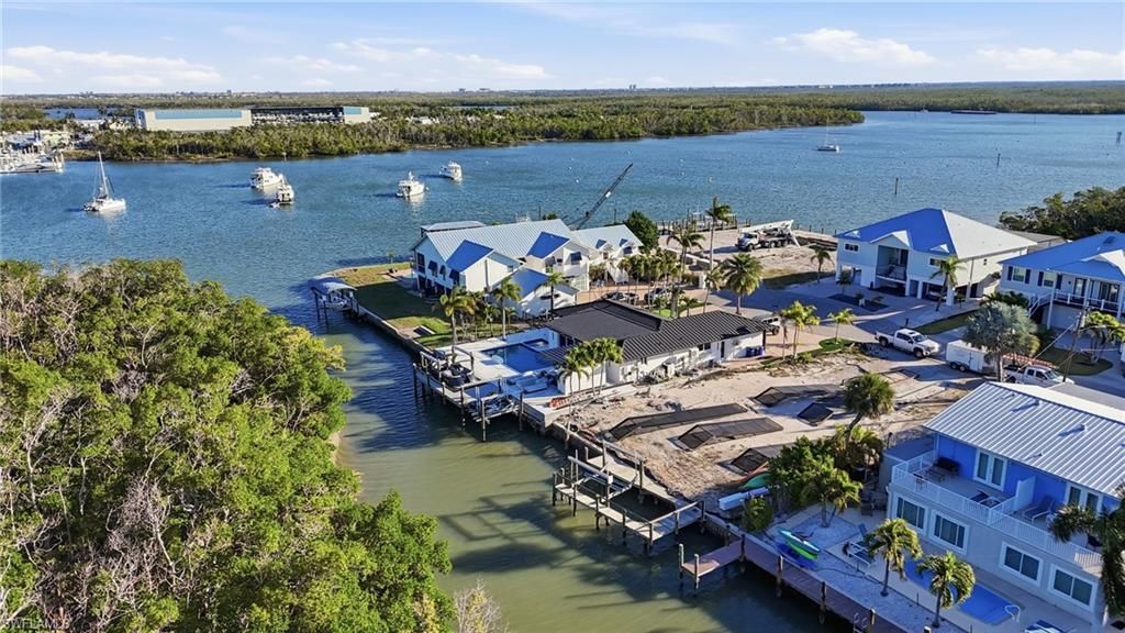 265 Tropical Shores Way, Fort Myers Beach, FL 33931 Photo