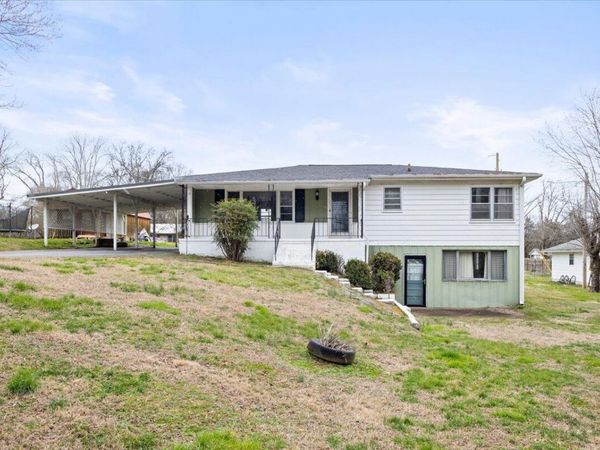 9 Chickamauga Street, Fort Oglethorpe, GA 30742