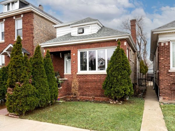 3320 W 60th Place, Chicago, IL 60629