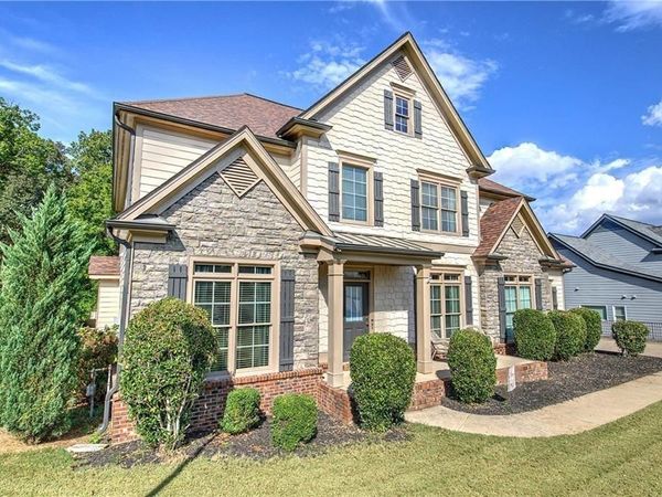 12 Autumn Wood Drive SE, Cartersville, GA 30120