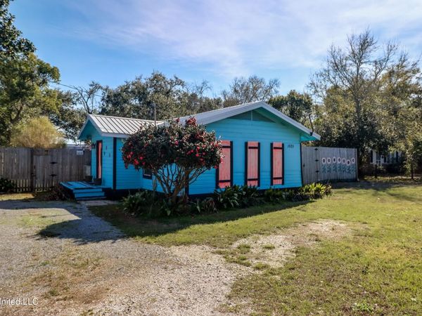1625 3rd Street, Gulfport, MS 39501
