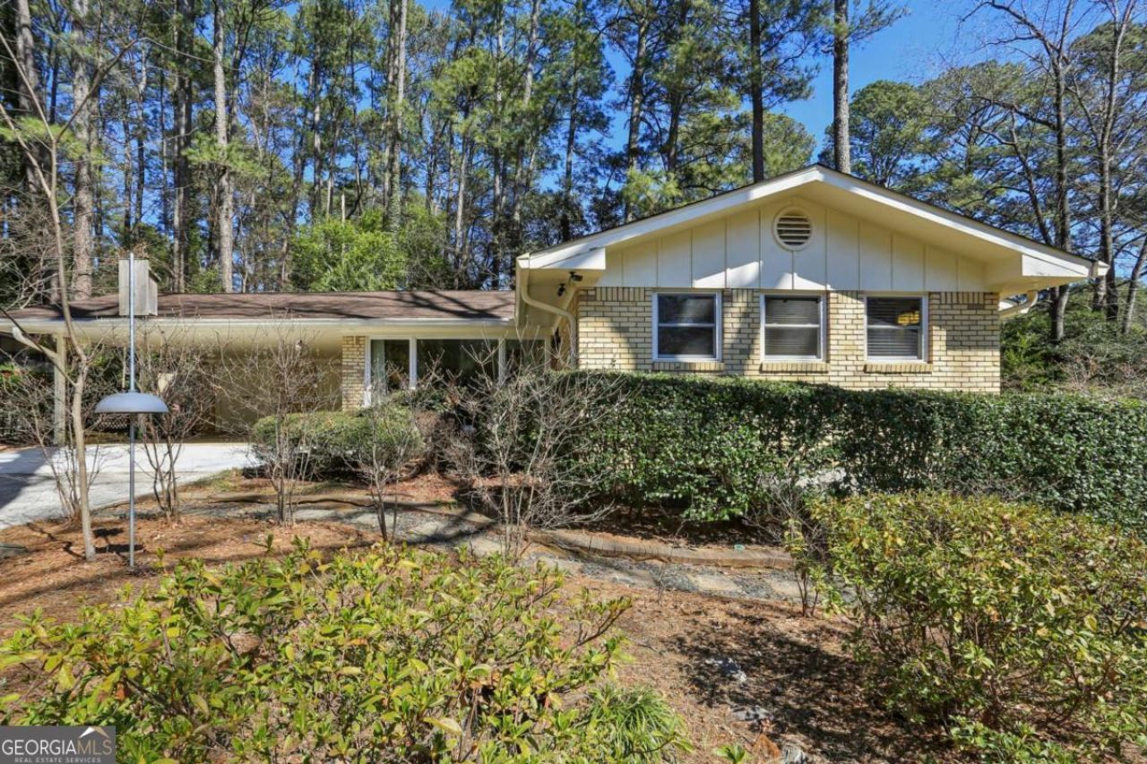 2098 Jordan Terrace Ne, Atlanta, GA 30345 Main Photo