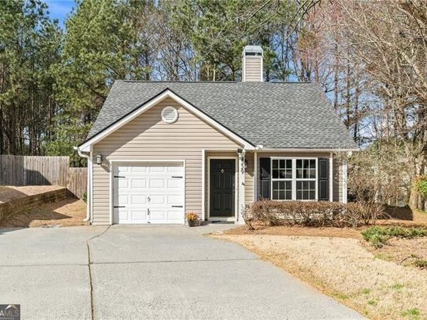 229 Parkridge Drive, Woodstock, GA 30189
