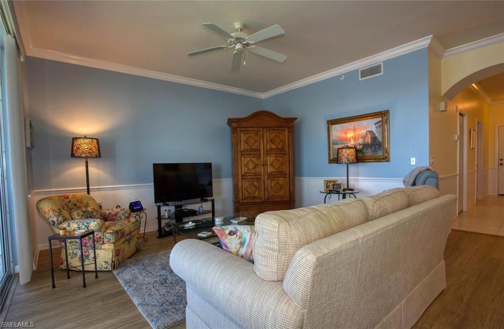 10480 Washingtonia Palm Way, Unit 1136, Fort Myers, FL 33966 Photo