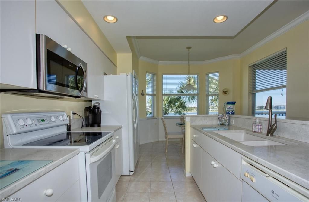 10480 Washingtonia Palm Way, Unit 1136, Fort Myers, FL 33966 Photo