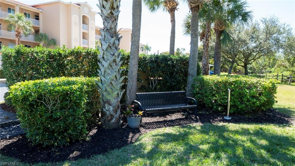 8320 Whiskey Preserve Cir, Unit 311, Fort Myers, FL 33919 Photo