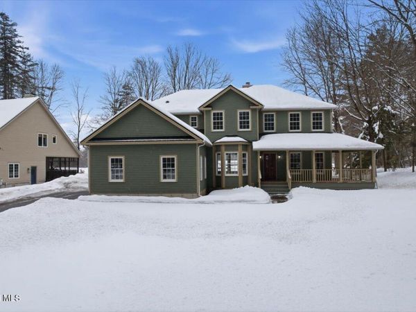 38 Hearthstone Drive, Gansevoort, NY 12831