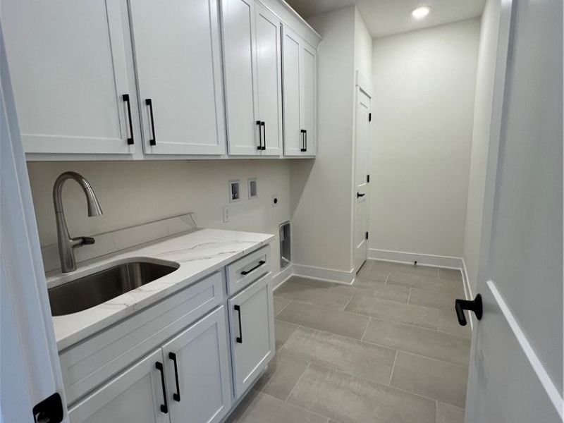 855 Club Drive W, Aurora, OH 44202 Photo 15