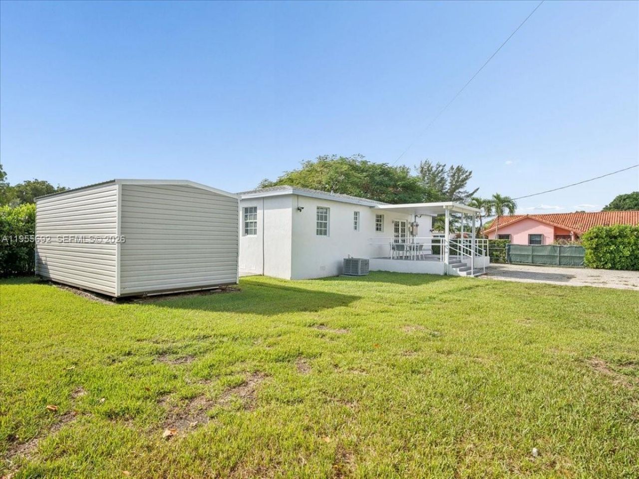 6891 SW 26th Ter , Miami, FL 33155 Photo