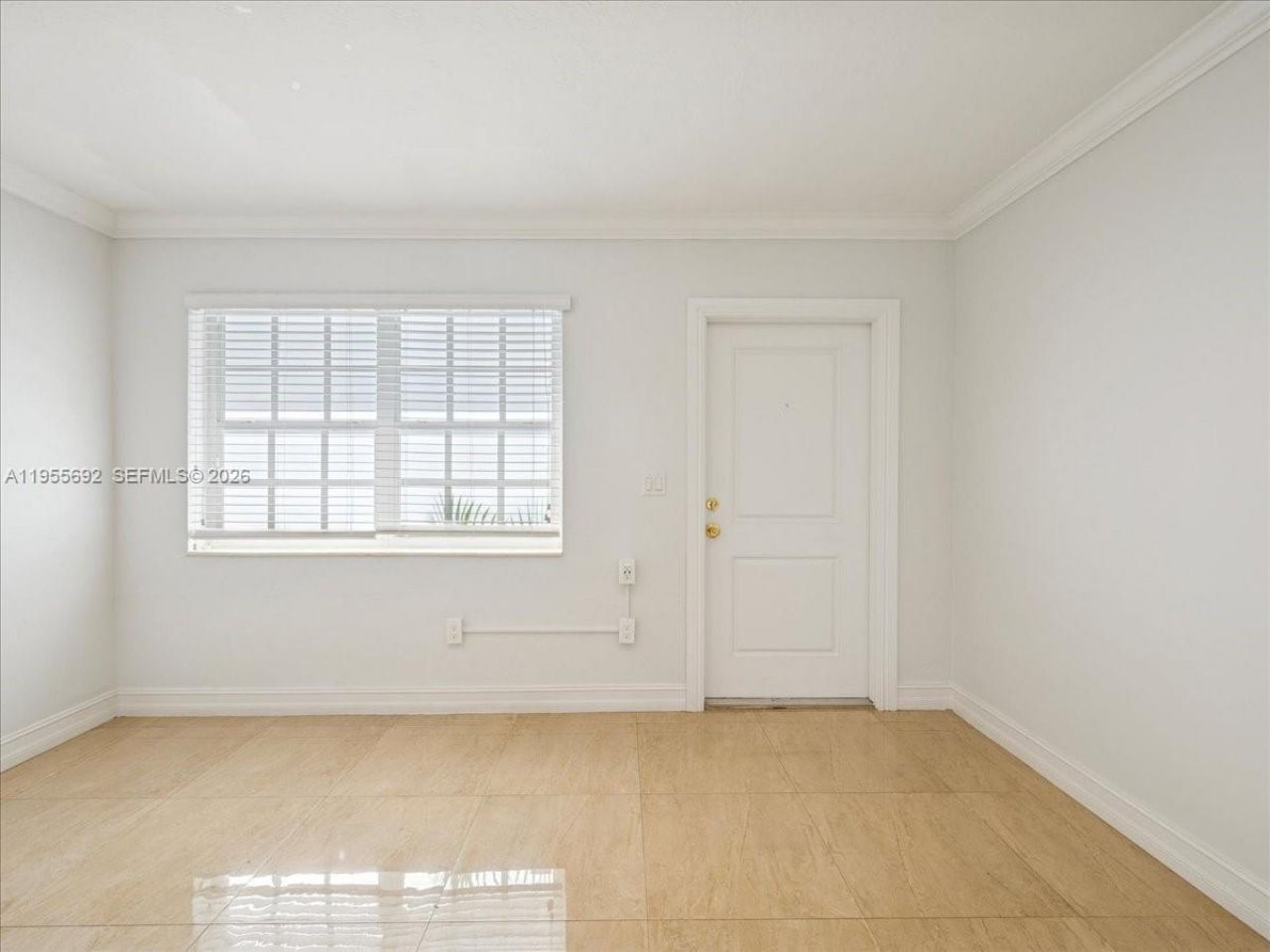 6891 SW 26th Ter , Miami, FL 33155 Photo