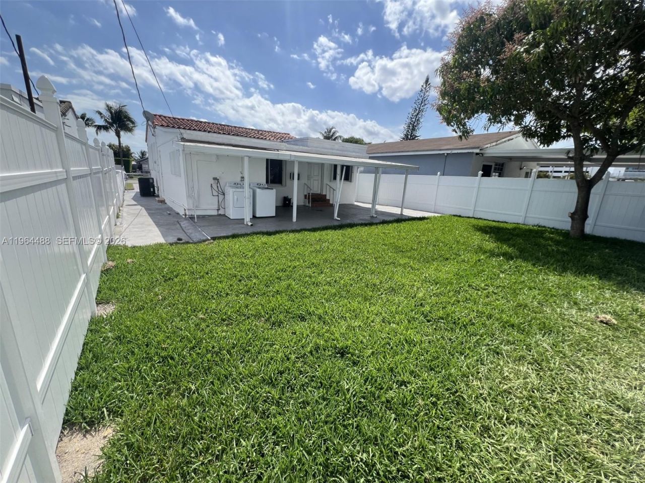 6823 SW 25th St , Miami, FL 33155 Photo