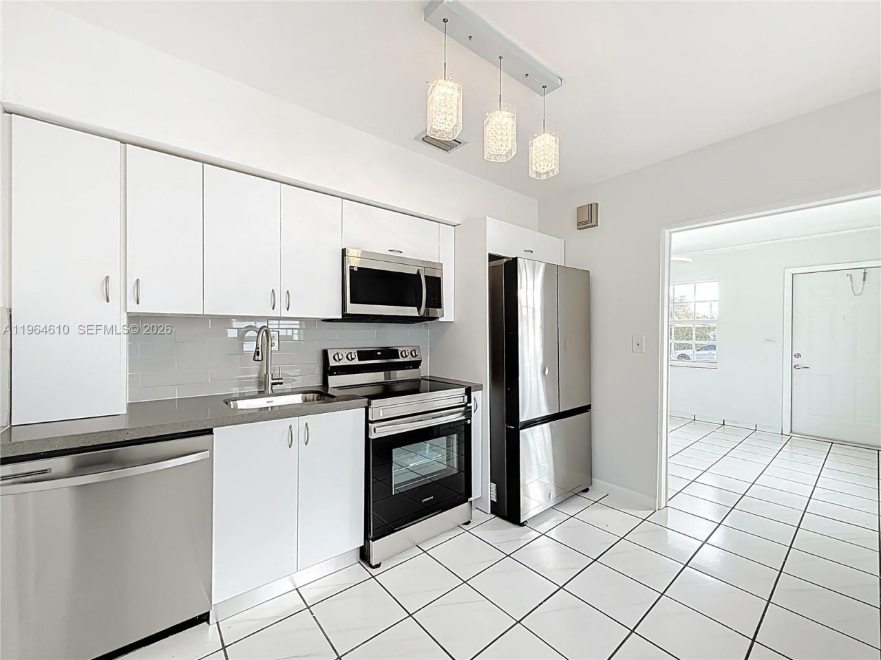 6819 SW 25th St , Miami, FL 33155 Photo