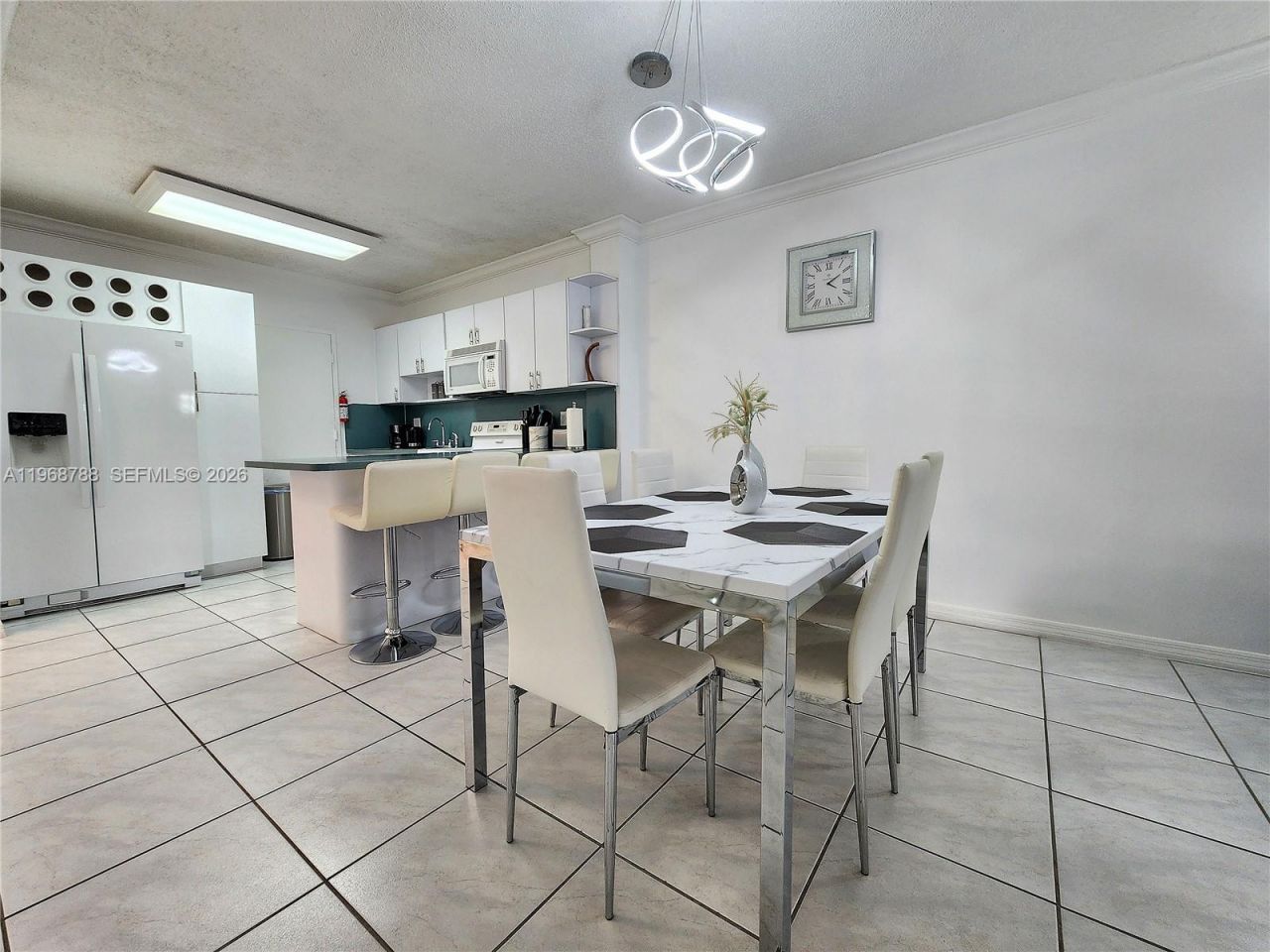 3725 S Ocean Dr, Unit 620, Hollywood, FL 33019 Photo