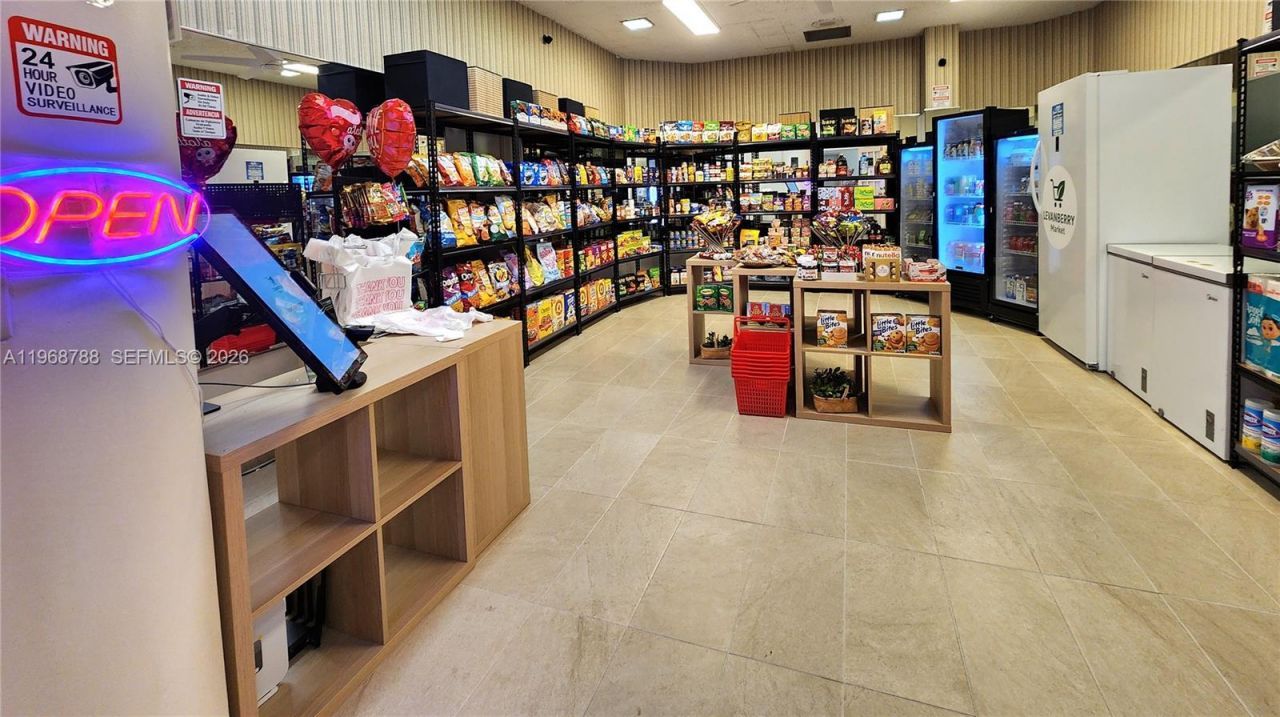 3725 S Ocean Dr, Unit 620, Hollywood, FL 33019 Photo