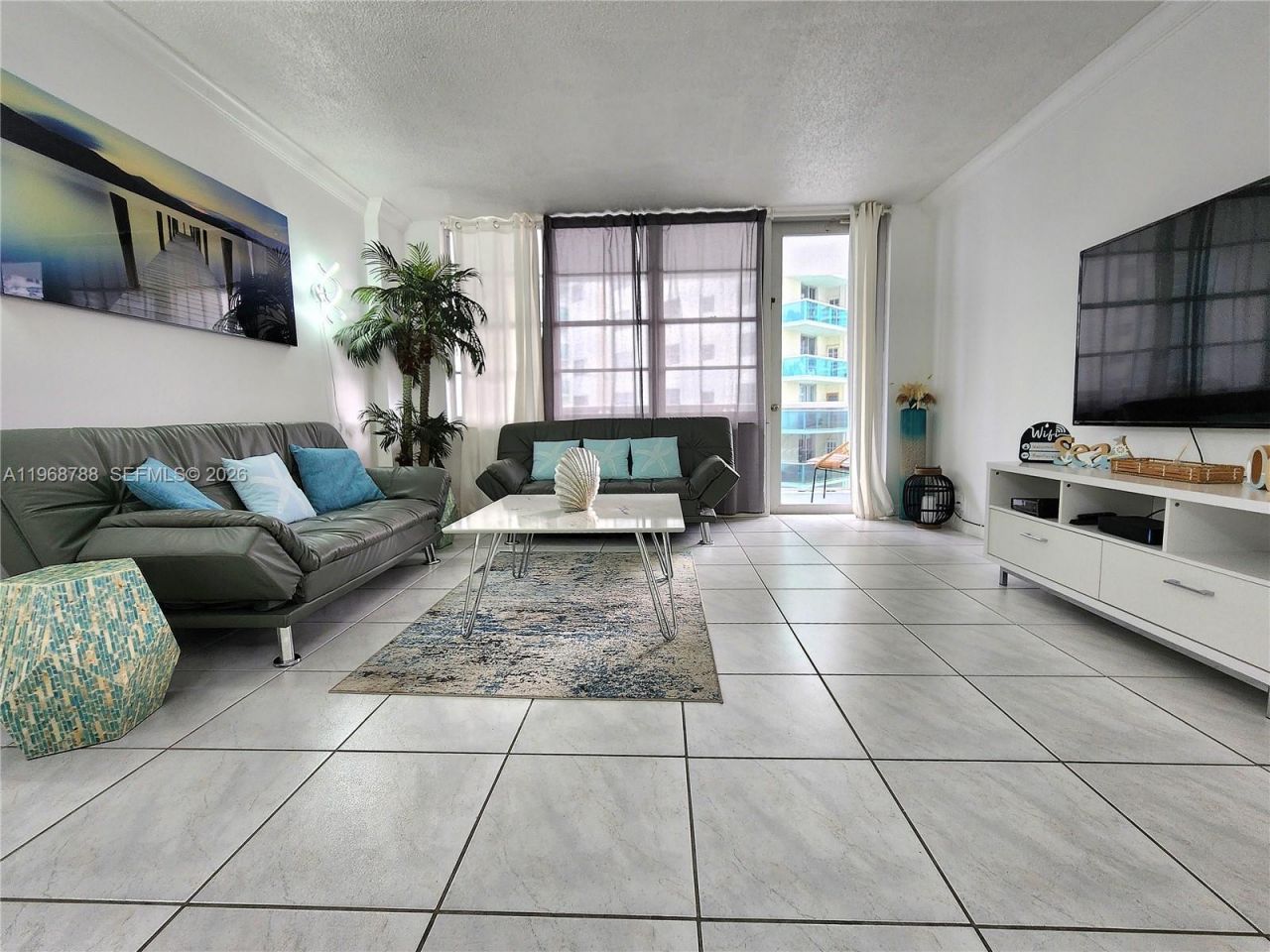 3725 S Ocean Dr, Unit 620, Hollywood, FL 33019 Photo
