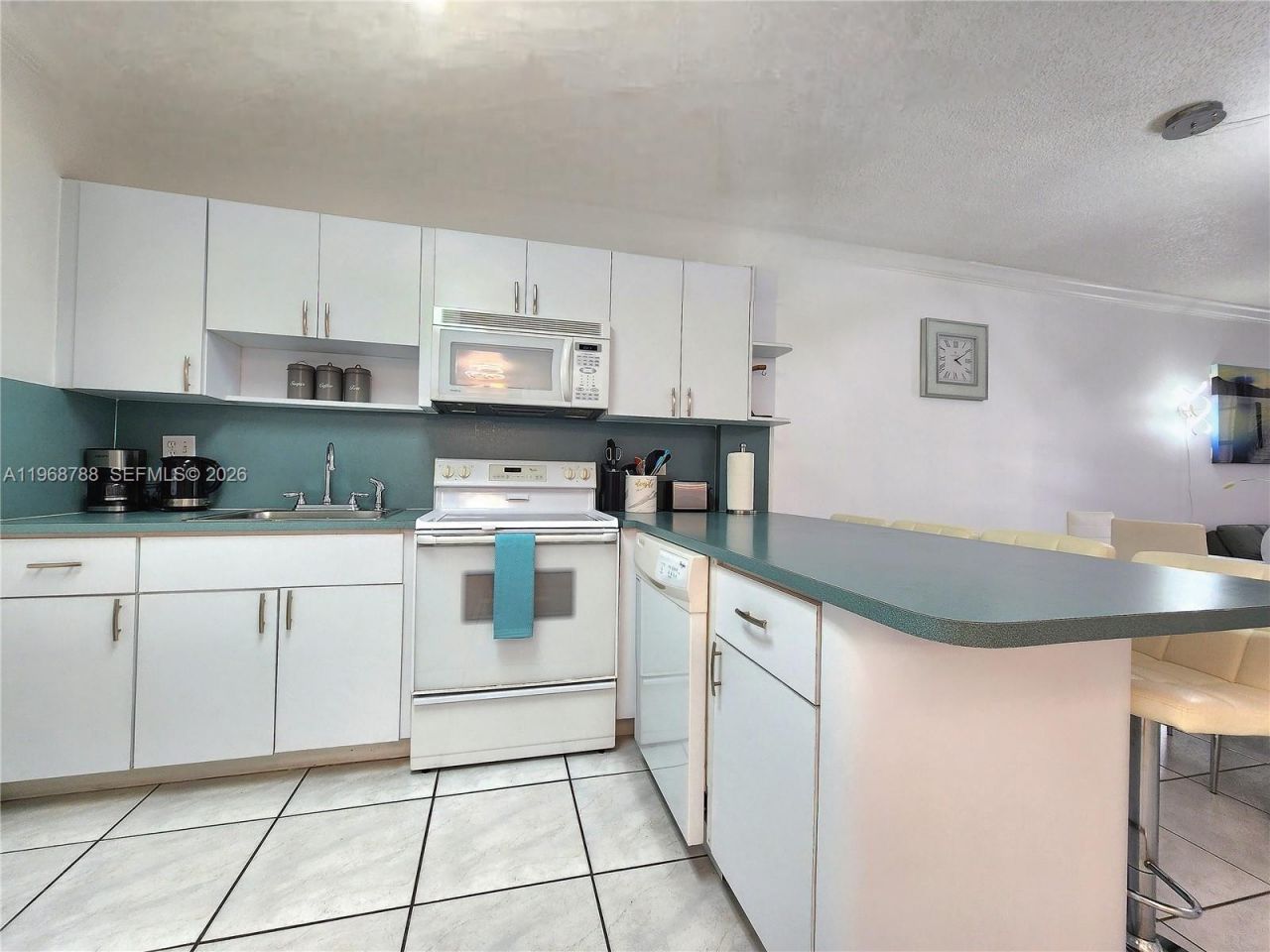 3725 S Ocean Dr, Unit 620, Hollywood, FL 33019 Photo