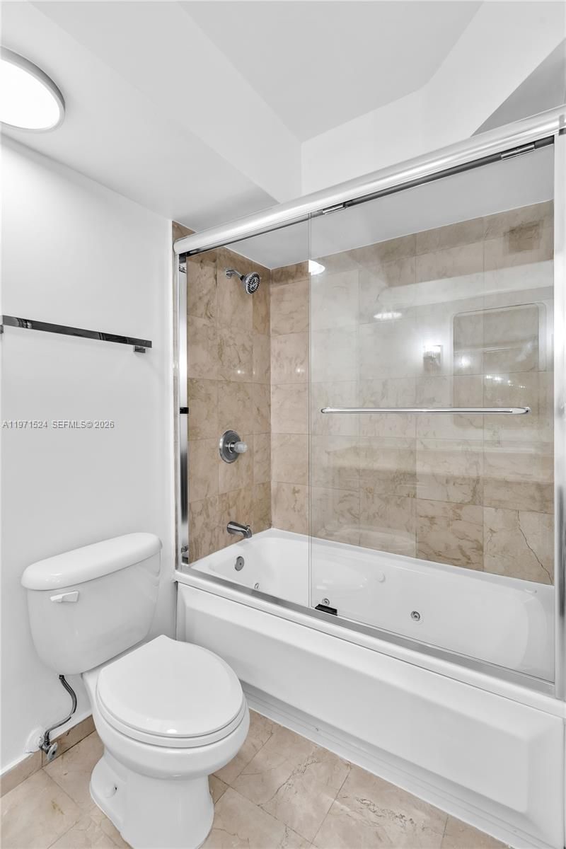 5900 Collins Ave, Unit 1906, Miami Beach, FL 33140 Photo