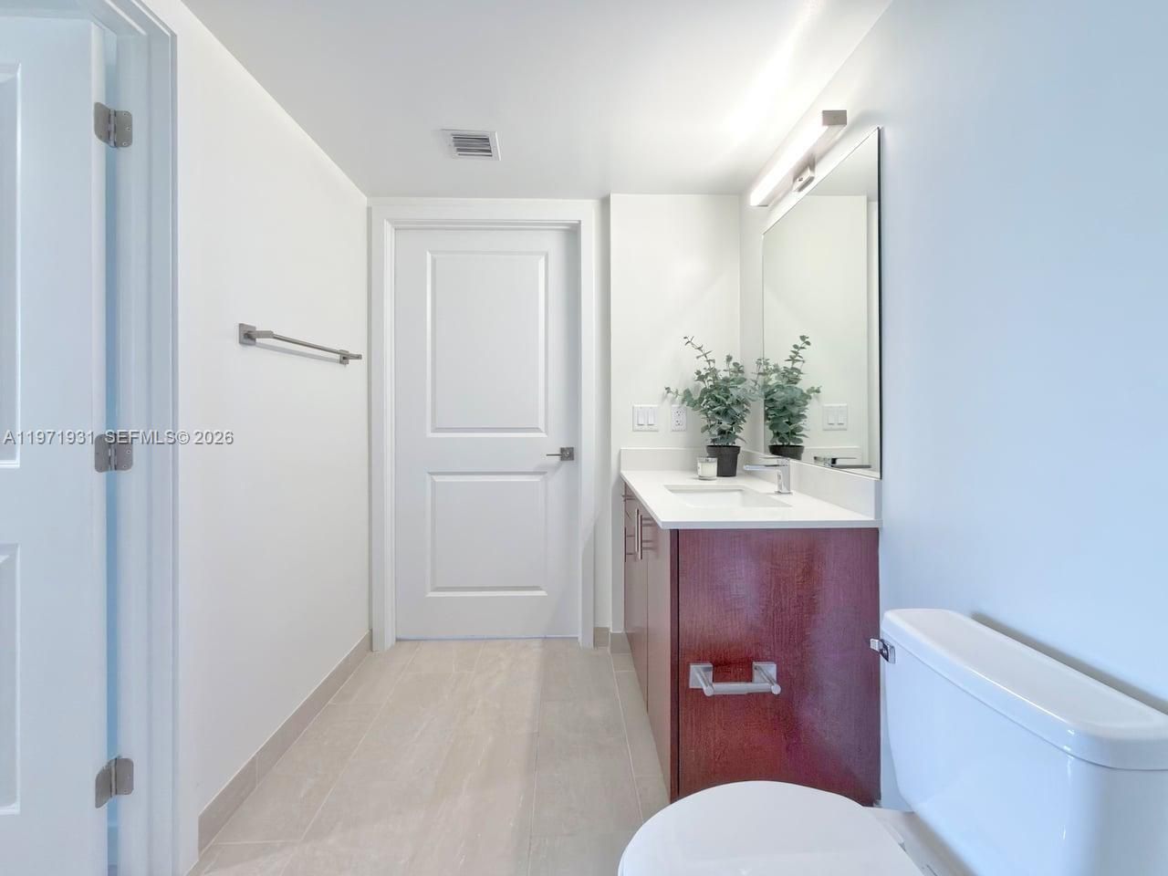 11239 NW 4th Ter, Unit 132, Sweetwater, FL 33172 Photo