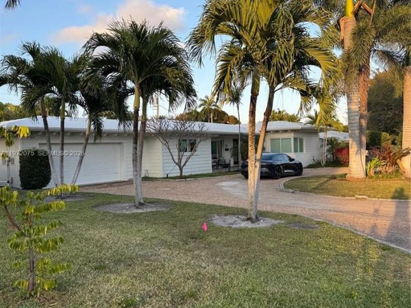2617 NE 22nd St , Fort Lauderdale, FL 33305
