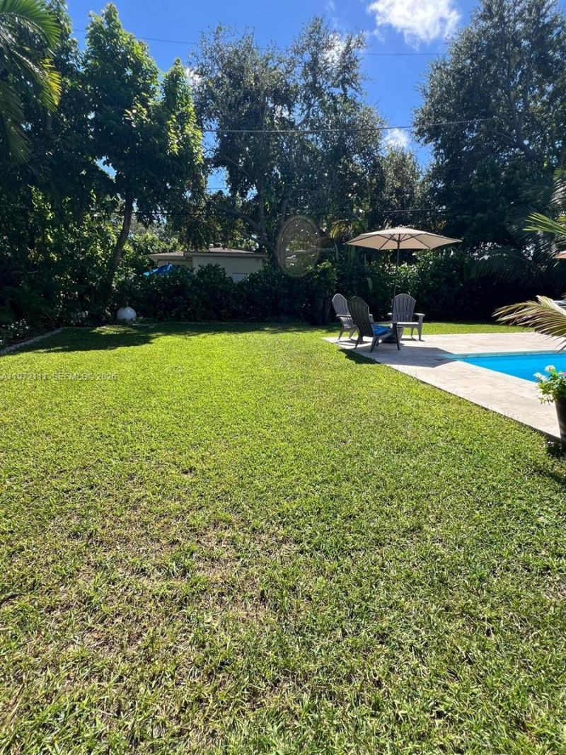 1430 NE 149th St, Miami, FL 33161 Photo