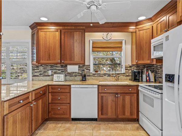 5400 Highway A1a, Unit D31, Vero Beach, FL 32963