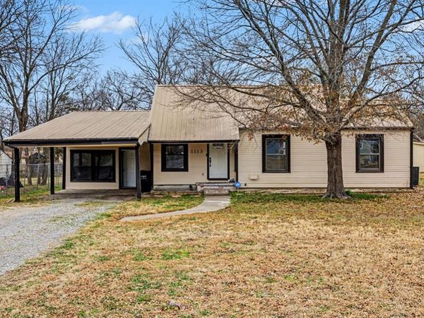 1113 Commerce Drive, Greenville, TX 75401