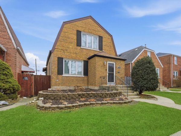 5221 S Parkside Avenue, Chicago, IL 60638