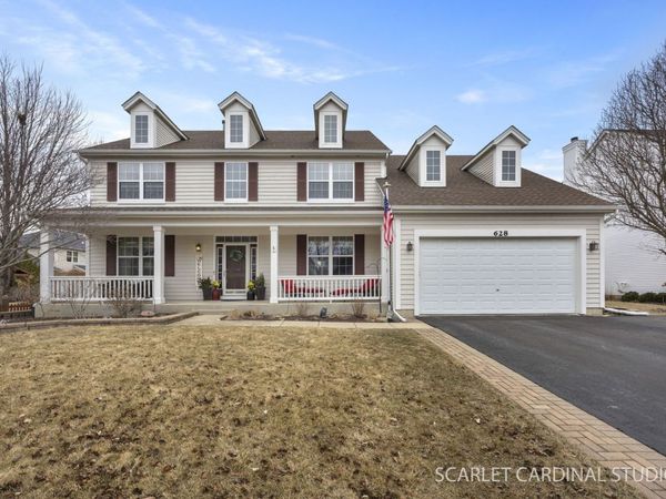 628 Ebony Drive, Oswego, IL 60543